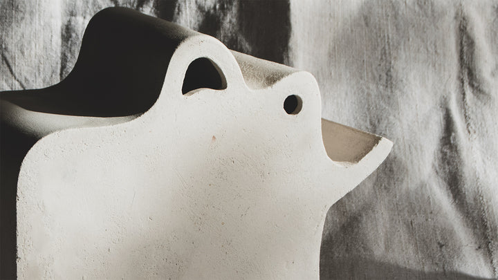 Gres, figura, sèrie forats 02